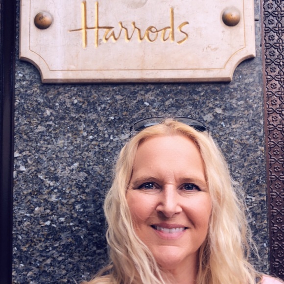 Meet your Posher, Kathy - Picture 4 of 4